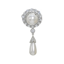 Load image into Gallery viewer, Replica Cambridge pearl pendant brooch