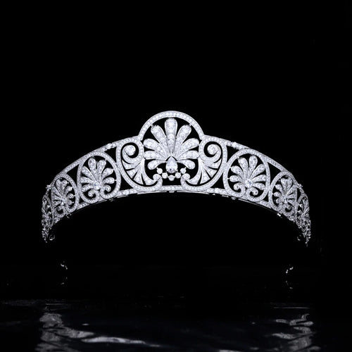 Duchess of Gloucester's honeysuckle tiara replica