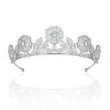 Load image into Gallery viewer, Replica platninum-plated Strathmore rose tiara