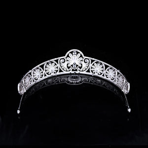 Duchess of Gloucester's honeysuckle tiara replica