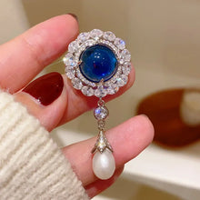 Load image into Gallery viewer, Replica Marie Feodorovna sapphire pendant brooch