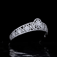 Load image into Gallery viewer, Duchess of Gloucester&#39;s honeysuckle tiara replica