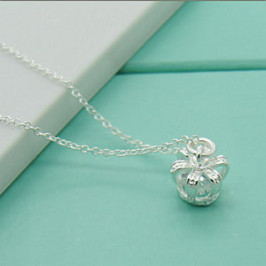 Sterling silver crown necklace