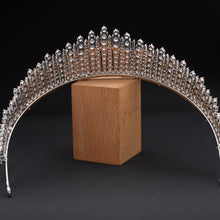 Load image into Gallery viewer, Queen Mary&#39;s fringe tiara replica (platinum plated)