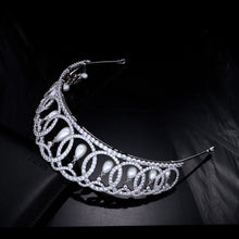 Load image into Gallery viewer, Vladimir tiara replica with pearls (platinum plated)